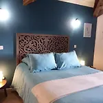 La Nougeraie فندق مبيت وإفطار 3*