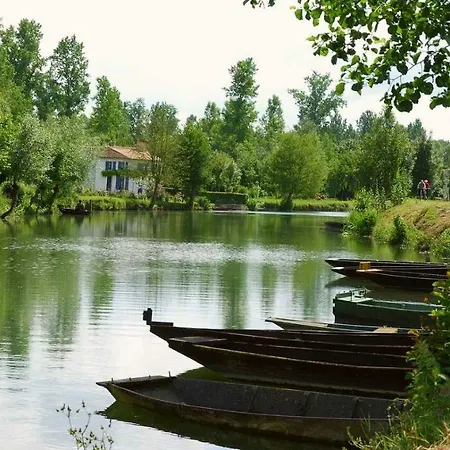 Bed & Breakfast La Nougeraie 3*