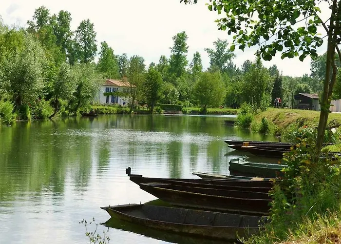 Bed & Breakfast La Nougeraie 3*